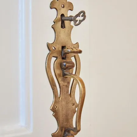 Terrace With River View Lisbon